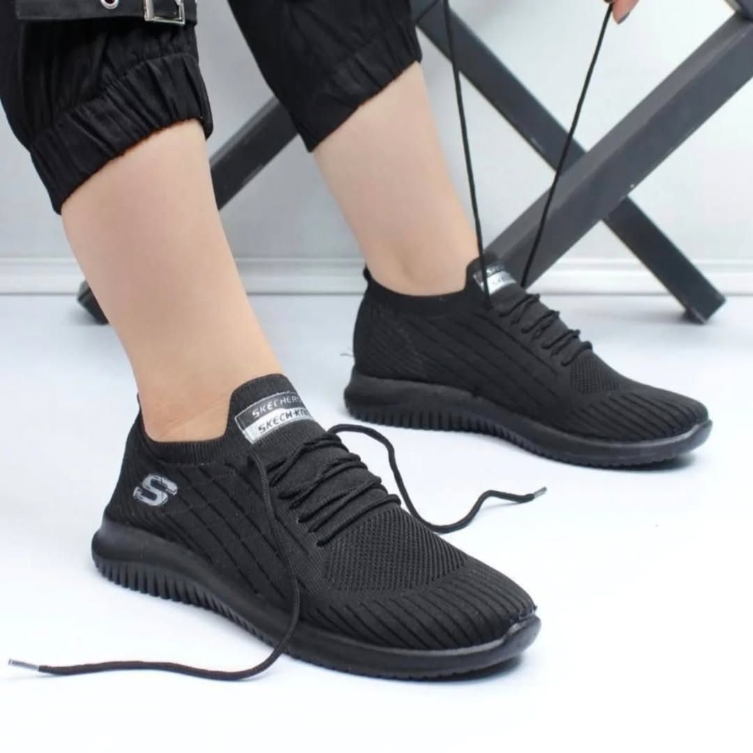 کفش جورابی زنانه