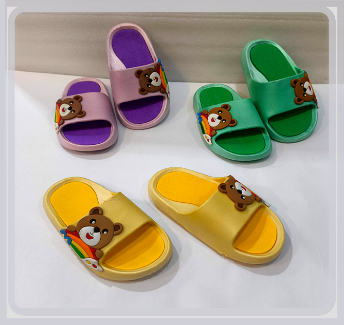 دمپایی بچگانه